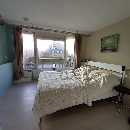 Aan Zee Apartment *