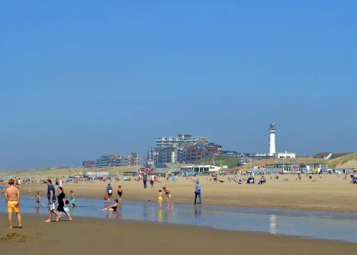 Aan Zee 아파트