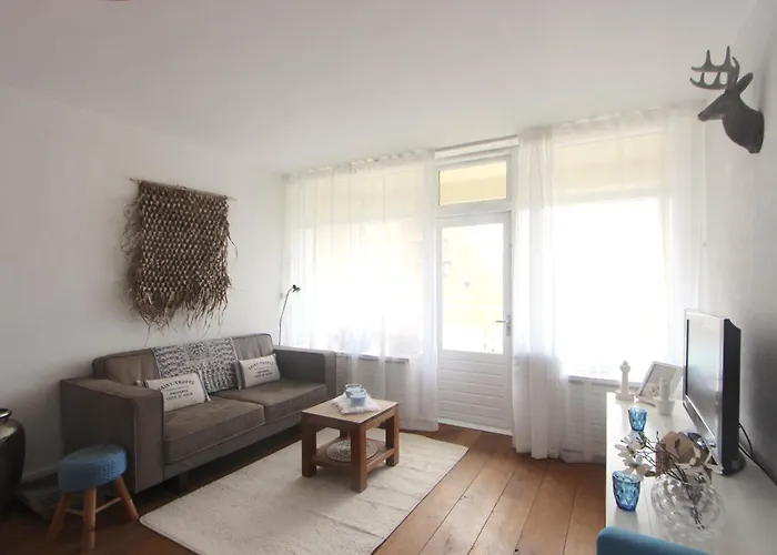 Aan Zee * 에크몬드안지